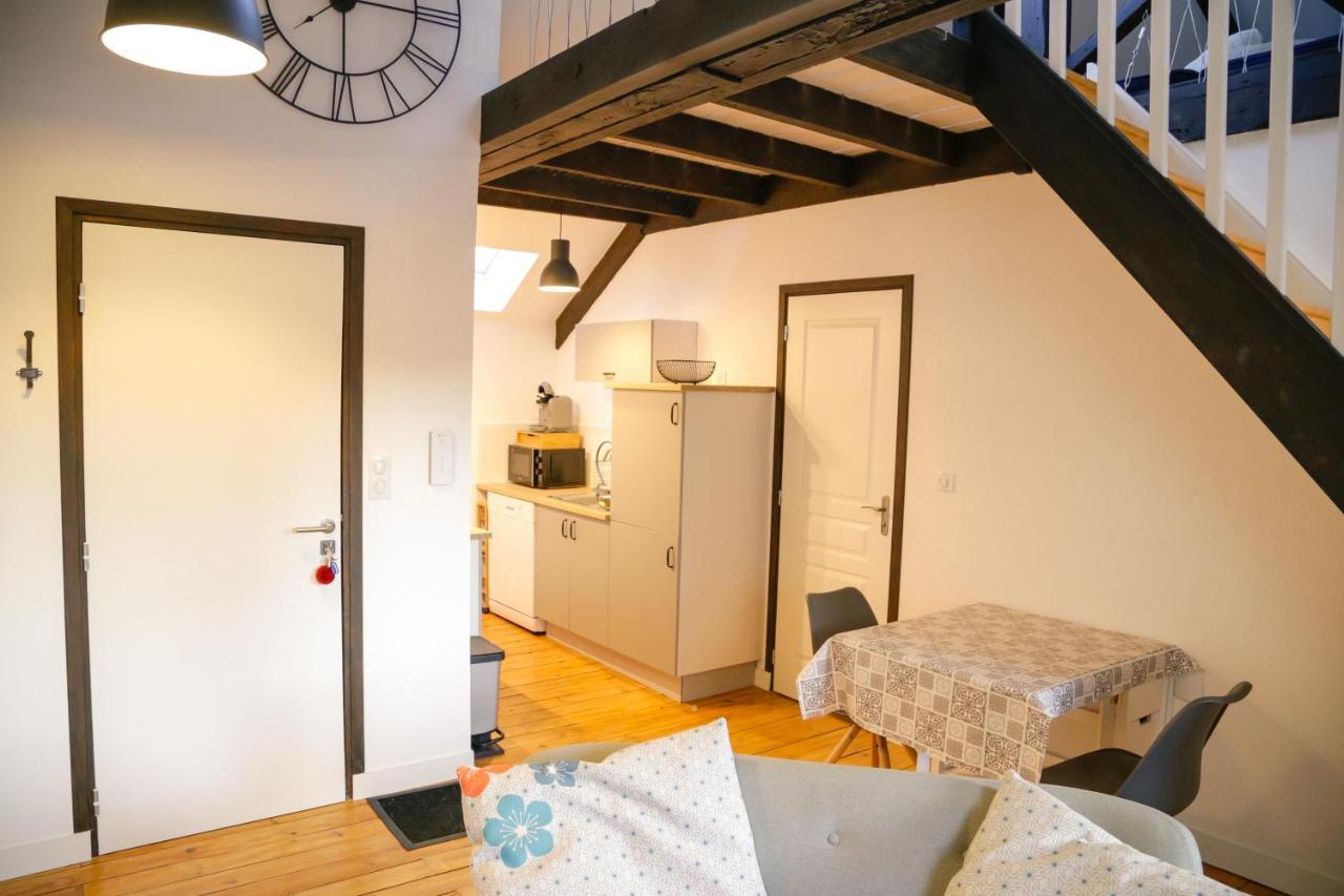 Duplex Centre Ville Сен-Флур Экстерьер фото