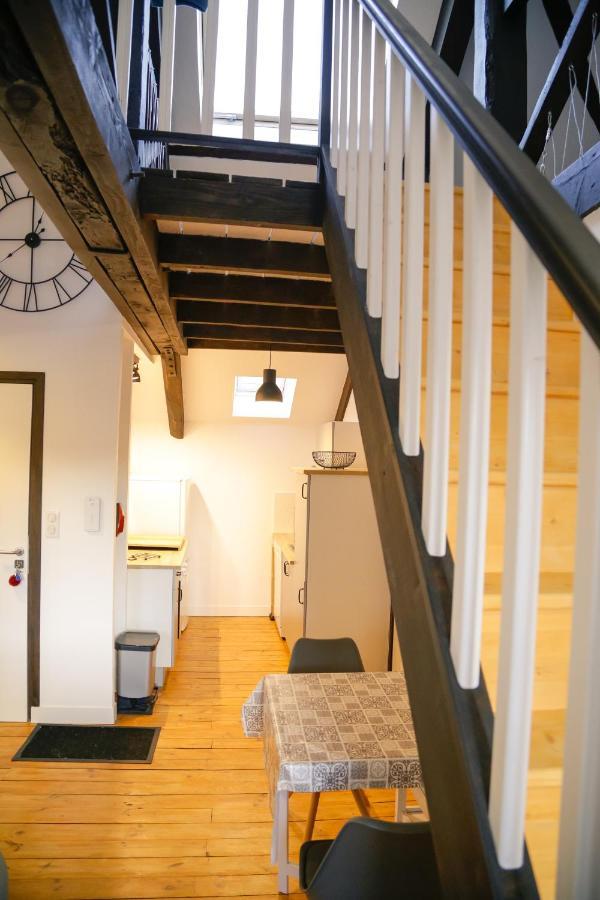 Duplex Centre Ville Сен-Флур Экстерьер фото